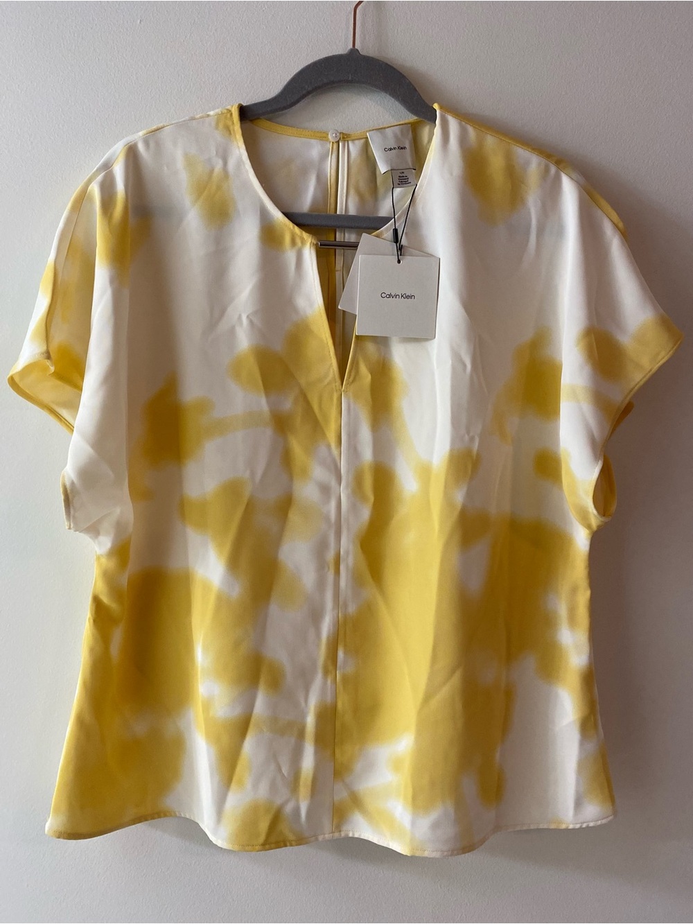 Calvin Klein Yellow and White Watercolor Cap Sleeve Blouse